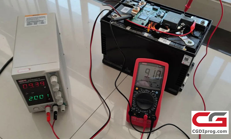 Writing Data to the Battery Using CG100 Programmer